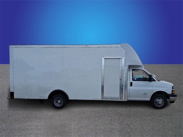 2025 Chevrolet Express Cutaway 4500 2WT