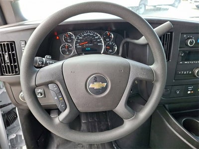 2025 Chevrolet Express Cutaway 4500 2WT