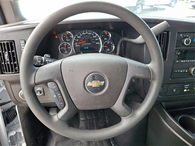 2025 Chevrolet Express Cutaway 4500 2WT