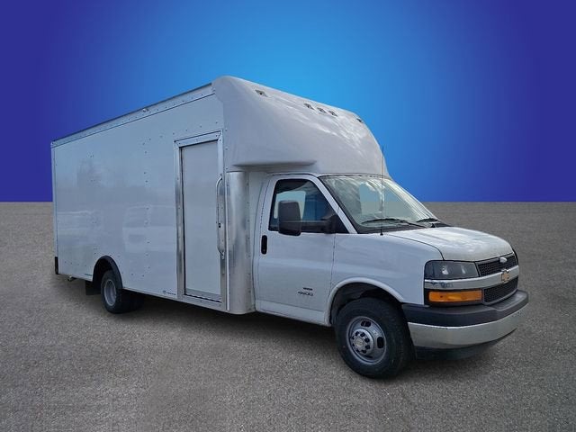 2025 Chevrolet Express Cutaway 4500 2WT