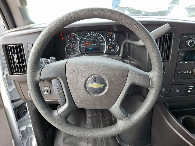 2025 Chevrolet Express Cutaway 4500 2WT