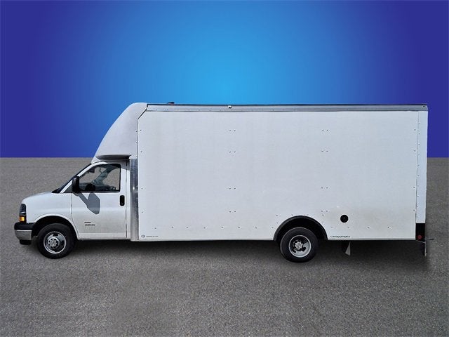 2025 Chevrolet Express Cutaway 4500 2WT