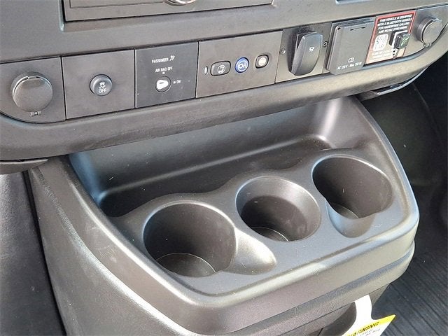 2025 Chevrolet Express Cutaway 4500 2WT