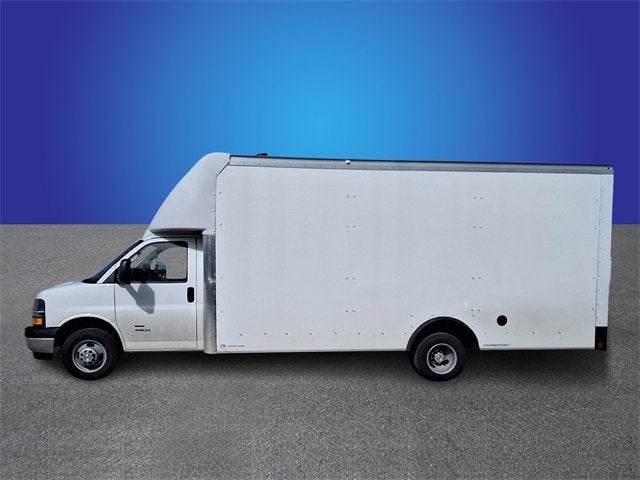 2025 Chevrolet Express Cutaway 4500 2WT