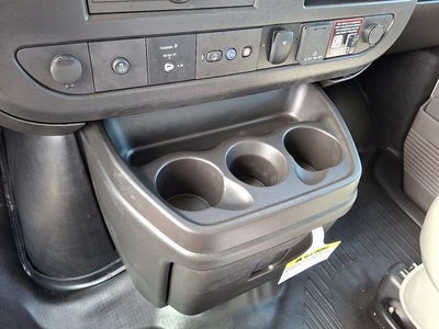 2025 Chevrolet Express Cutaway 4500 2WT