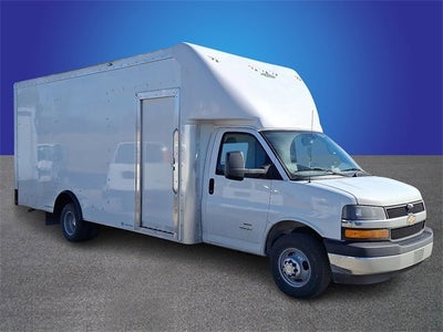 2025 Chevrolet Express Cutaway 4500 2WT