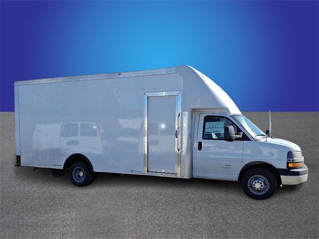 2025 Chevrolet Express Cutaway 4500 2WT