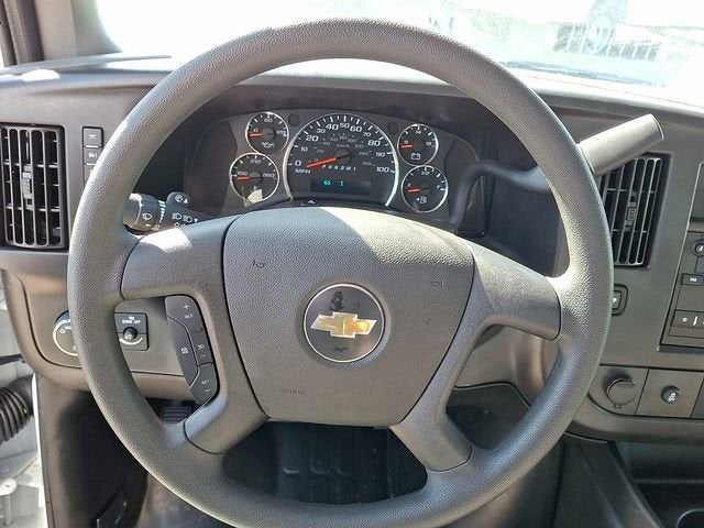 2025 Chevrolet Express Cutaway 4500 2WT