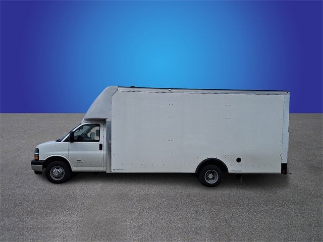 2025 Chevrolet Express Cutaway 4500 2WT