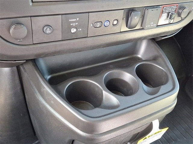 2025 Chevrolet Express Cutaway 4500 2WT