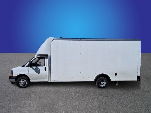 2025 Chevrolet Express Cutaway 4500 2WT
