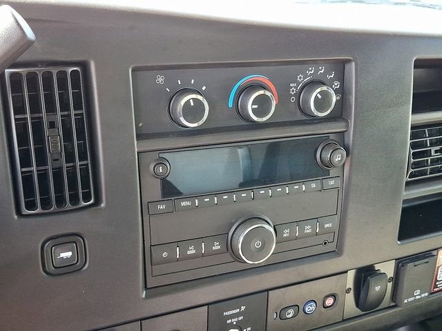 2025 Chevrolet Express Cutaway 4500 2WT