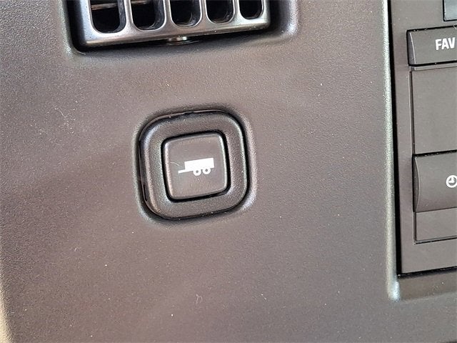 2025 Chevrolet Express Cutaway 4500 2WT