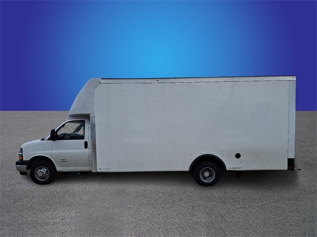 2025 Chevrolet Express Cutaway 4500 2WT