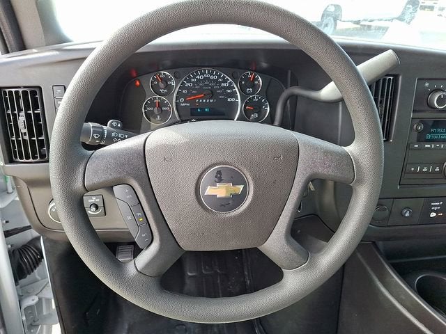 2025 Chevrolet Express Cutaway 4500 2WT