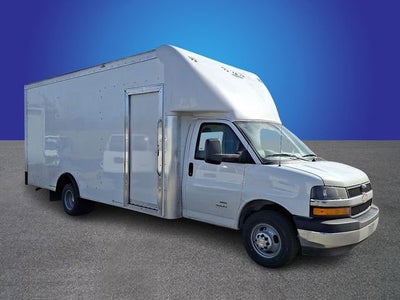 2025 Chevrolet Express Cutaway 4500 2WT