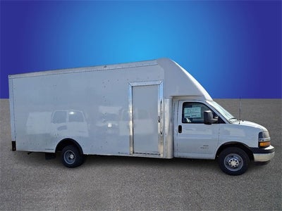2025 Chevrolet Express Cutaway 4500 2WT