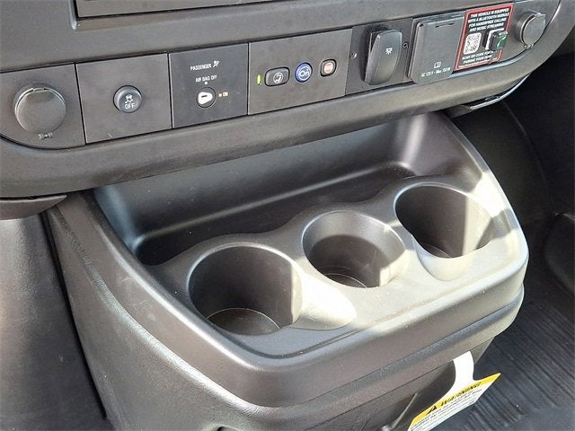 2025 Chevrolet Express Cutaway 4500 2WT