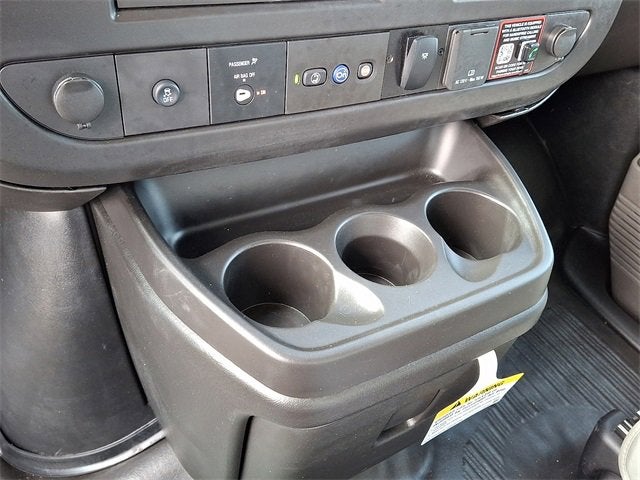 2025 Chevrolet Express Cutaway 4500 2WT