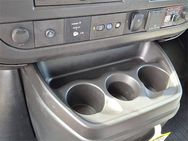 2025 Chevrolet Express Cutaway 4500 2WT