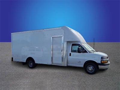 2025 Chevrolet Express Cutaway 4500 2WT