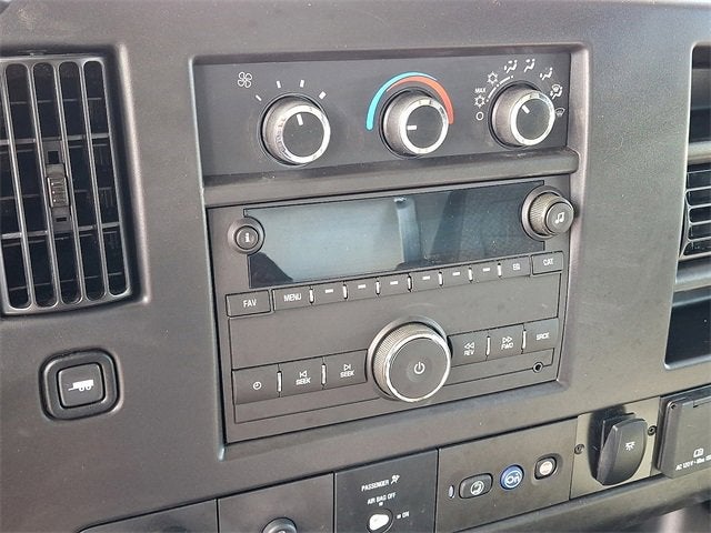 2025 Chevrolet Express Cutaway 4500 2WT