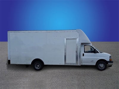 2025 Chevrolet Express Cutaway 4500 2WT