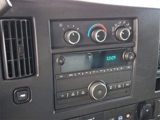 2025 Chevrolet Express Cutaway 4500 2WT