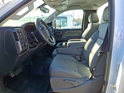 2022 Chevrolet Silverado 5500 HD Work Truck