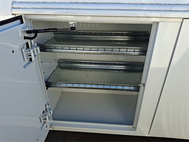 2022 Chevrolet Silverado 5500 HD Work Truck