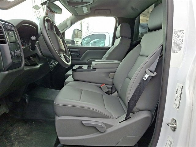 2023 Chevrolet Silverado 5500 HD Work Truck