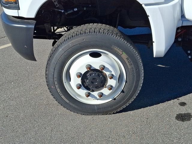 2024 Chevrolet Silverado 5500 HD Work Truck