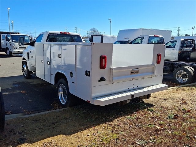 2023 Chevrolet Silverado 5500 HD Work Truck
