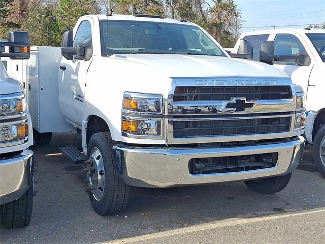 2023 Chevrolet Silverado 5500 HD Work Truck