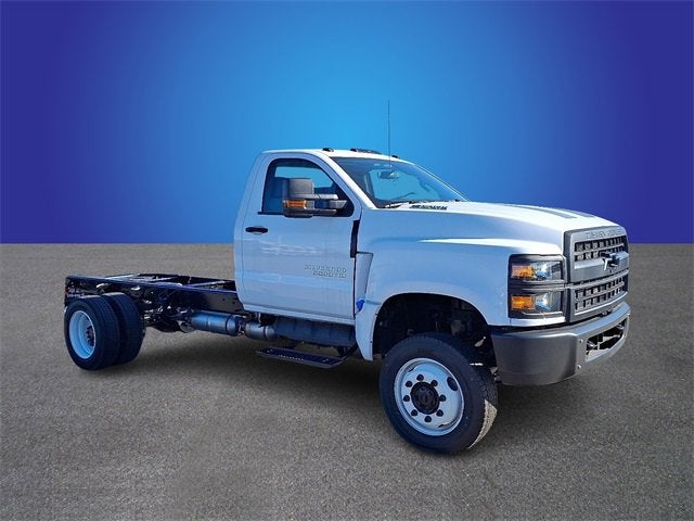 2024 Chevrolet Silverado 5500 HD Work Truck