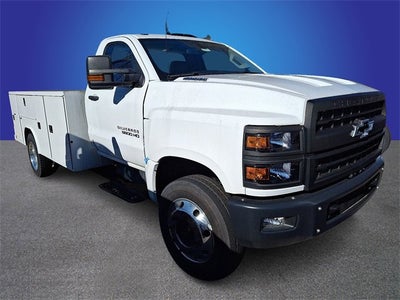 2022 Chevrolet Silverado 5500 HD Work Truck