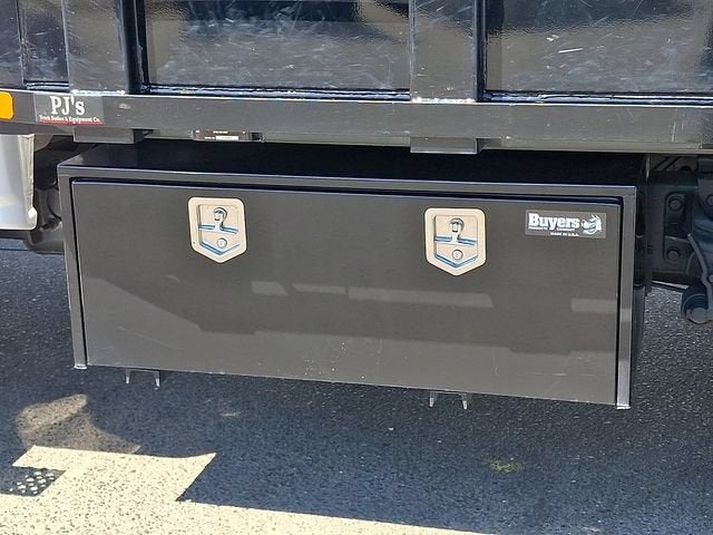 2023 Chevrolet Silverado 4500 HD Work Truck