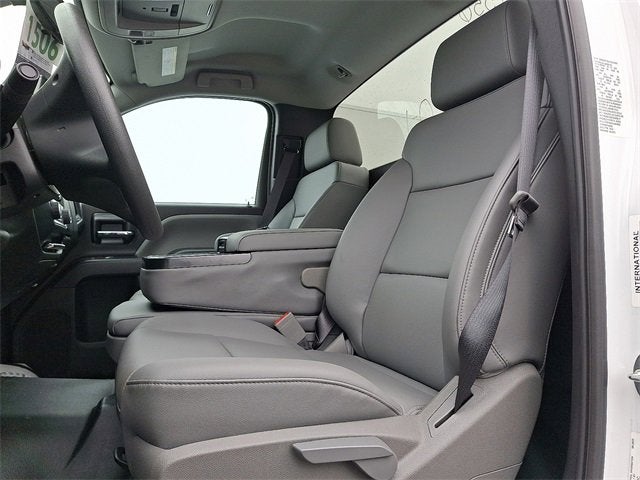 2023 Chevrolet Silverado 5500 HD Work Truck