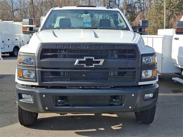 2023 Chevrolet Silverado 5500 HD Work Truck