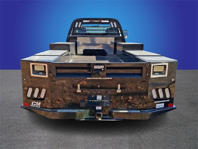2022 Chevrolet Silverado 5500 HD Work Truck