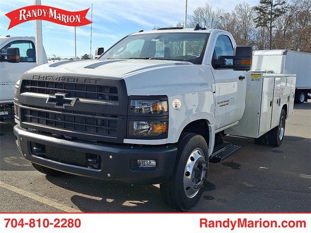 2023 Chevrolet Silverado 5500 HD Work Truck