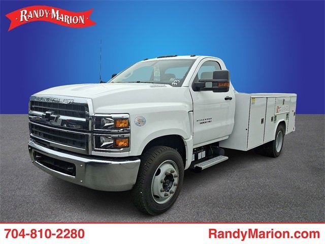 2024 Chevrolet Silverado 5500 HD Work Truck