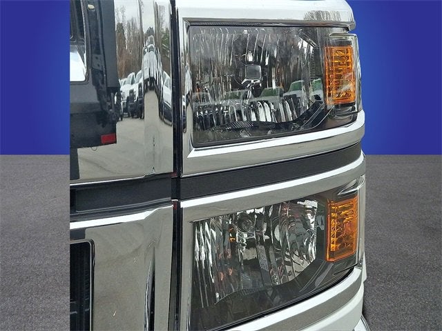 2024 Chevrolet Silverado 5500 HD Work Truck