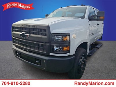 2023 Chevrolet Silverado 5500 HD Work Truck