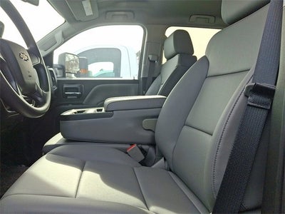 2023 Chevrolet Silverado 5500 HD Work Truck