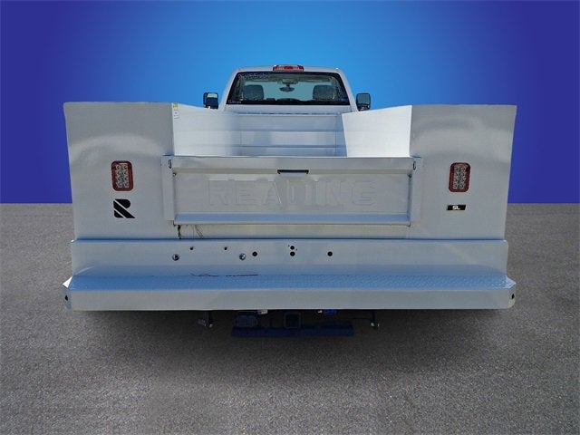 2023 Chevrolet Silverado 5500 HD Work Truck