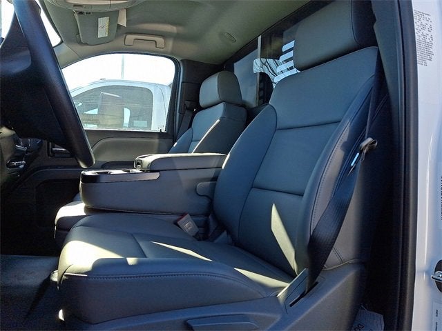 2024 Chevrolet Silverado 5500 HD Work Truck