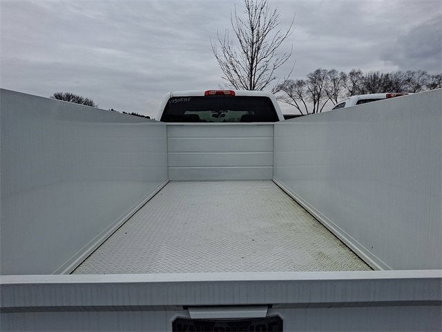 2023 Chevrolet Silverado 5500 HD Work Truck