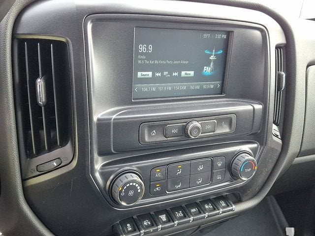 2022 Chevrolet Silverado 5500 HD Work Truck