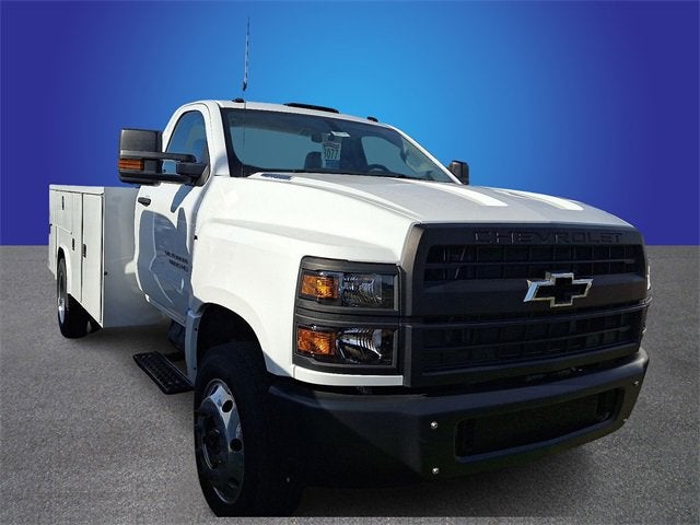 2023 Chevrolet Silverado 5500 HD Work Truck